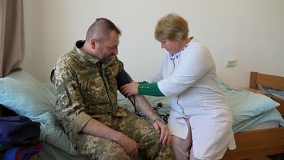 Лікар з Бережанщини Олег проходить реабілітацію Лікар з Бережанщини Олег проходить реабілітацію