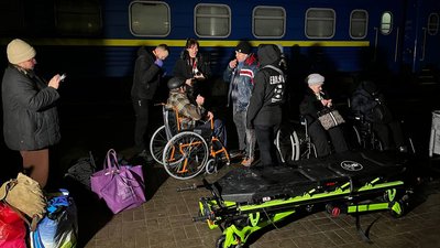До Норвегії відправилися 11 переселенців та бездомних з Дніпра