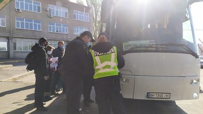 На вокзалах Миколаєва розпочалися перевірки щодо дотримання нових правил перевезення пасажирів