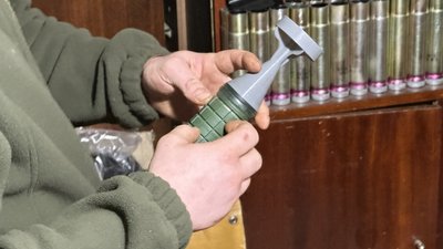 боєприпаси українські військовослужбовці бригада "Помста" вибухівка дрони Донецька область боєприпаси українські військовослужбовці бригада "Помста" вибухівка дрони Донецька область