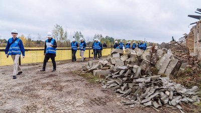 Японська делегація у Макарові на Київщині