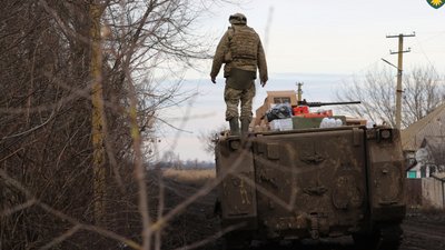 Військові у Невському, Луганська область Військові у Невському, Луганська область