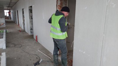 На Львівщині зводять прихисток для тих, хто постраждав від насилля На Львівщині зводять прихисток для тих, хто постраждав від насилля