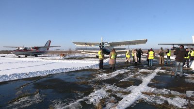 У Рівному літак контрабандистів подарували військовим У Рівному літак контрабандистів подарували військовим