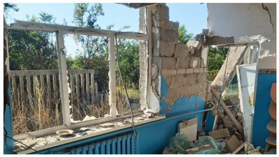 У Запорізькому районі окупаційна армія РФ обстріляла школу У Запорізькому районі окупаційна армія РФ обстріляла школу