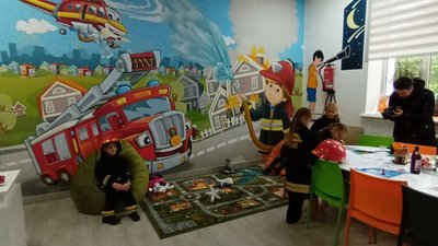 День рятувальника: у Тернополі відкрили дитячу кімнату пожежної безпеки