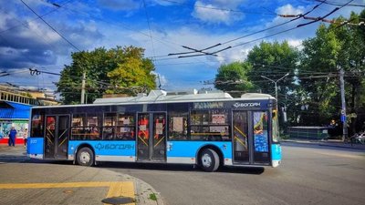 У Хмельницькому змінено рух тролейбусів