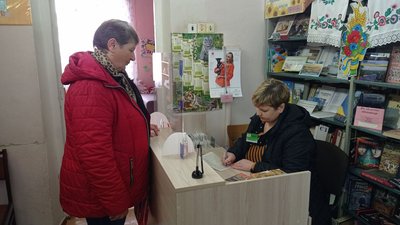 Сумські бібліотеки поновили обслуговування читачів
