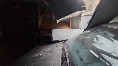 Влучання дрона у багатоповерхівку у Дніпрі: що розповідають місцеві Влучання дрона у багатоповерхівку у Дніпрі: що розповідають місцеві