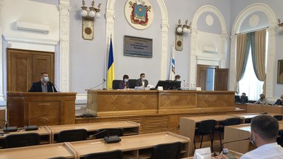 Підвищення цін на проїзд. Миколаївці не згодні, а посадовці доказують обґрунтованість тарифів Підвищення цін на проїзд. Миколаївці не згодні, а посадовці доказують обґрунтованість тарифів