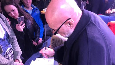 Літературний вечір Іздрика: в Тернополі поет презентував збірку "Naked one"