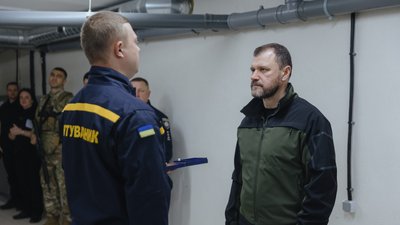 Міністр внутрішніх справ України нагородив Сергія Сердегу знаком "За відвагу в службі" Міністр внутрішніх справ України нагородив Сергія Сердегу знаком "За відвагу в службі"