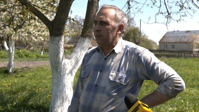 "В селі багатства не наживеш, тільки горба" — мешканці сіл на Волині про весняно-польові роботи — Ігор Киричок "В селі багатства не наживеш, тільки горба" — мешканці сіл на Волині про весняно-польові роботи — Ігор Киричок