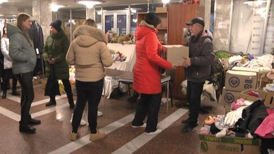 Родини військових у Луцьку отримали продуктові набори