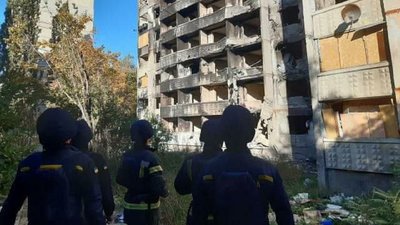 Допомагали колегам гасити пожежі: волинські рятувальники повернулися з Харкова Допомагали колегам гасити пожежі: волинські рятувальники повернулися з Харкова