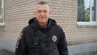 "Людині буде складно, якщо залишиться грошей": семирічна жителька Дніпропетровщини повернула загублений гаманець "Людині буде складно, якщо залишиться грошей": семирічна жителька Дніпропетровщини повернула загублений гаманець
