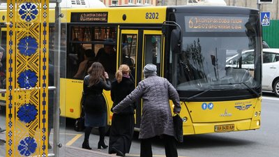 Як працюватиме громадський транспорт у Києві після Дня Незалежності