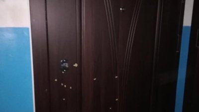 Чернігівець стріляв з рушниці по вхідних дверях