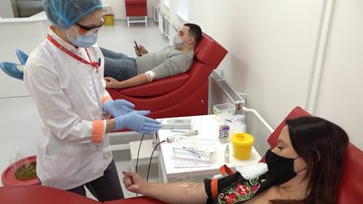 У Черкасах здавали кров на користь "сонячних дітей"