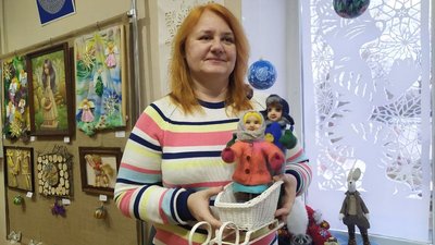 У Миколаєві відкрилася виставка присвячена новорічній іграшці У Миколаєві відкрилася виставка присвячена новорічній іграшці