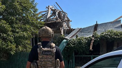 обстріли, п'ятихатська громада, атака РФ, поранено подружжя