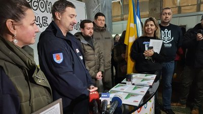 Укрпошта погасила нову марку "Херсон — це Україна!" Укрпошта погасила нову марку "Херсон — це Україна!"