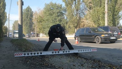 На Вінниччині патрульні обстежують стан доріг – складено 7 приписів На Вінниччині патрульні обстежують стан доріг – складено 7 приписів