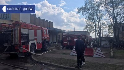 У Рубіжному на території військової частини сталася пожежа У Рубіжному на території військової частини сталася пожежа