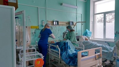 Без електрики та під повітряну тривогу: як працюють сумські лікарі