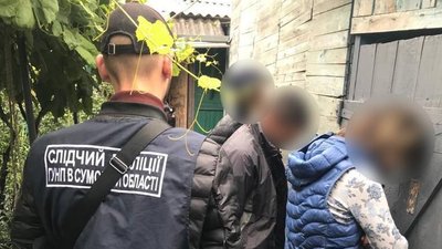 На Сумщині затримали шістьох людей за підозрою у збуті наркотиків