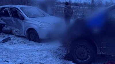 ДТП за участі двох автівок — "Chevrolet Aveo" та "Ford Galaxy"