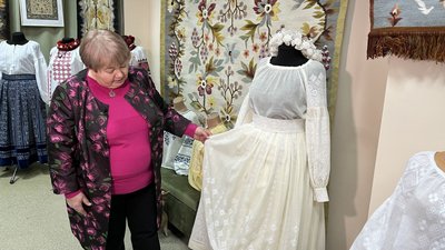 Як працює Всеукраїнський центр вишивки та килимарства у Решетилівці Як працює Всеукраїнський центр вишивки та килимарства у Решетилівці