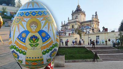 У Львові експонують писанки, що вціліли після обстрілів Києва