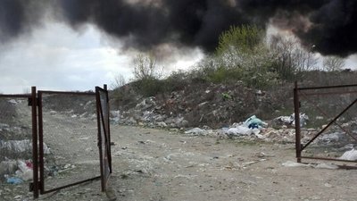 У Житомирі другий день горить міське сміттєзвалище У Житомирі другий день горить міське сміттєзвалище