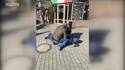 Два місяці під вартою: посадовцю ДФС Хмельниччини обрали запобіжний захід