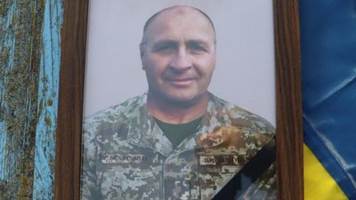В Охтирці на Сумщині попрощалися з військовим Олегом Євтушенком