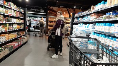 У магазини та аптеки має заходити обмежена кількість людей: спецпротокол ЛМР