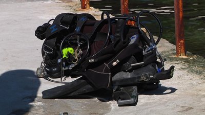 Водолазно-рятувальна служба Одеси почала очищати морське дно Водолазно-рятувальна служба Одеси почала очищати морське дно