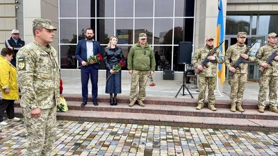 На Черкащині в останню путь провели п'ятьох українських захисників