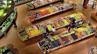 Яйця, цукор та масло: які продукти здорожчали на Волині