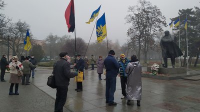 У Миколаєві відзначають День соборності України У Миколаєві відзначають День соборності України