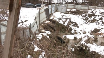 Будівництво у Снопківському парку Будівництво у Снопківському парку