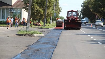 У Миргороді на Полтавщині за гроші громади створюють велосмуги У Миргороді на Полтавщині за гроші громади створюють велосмуги