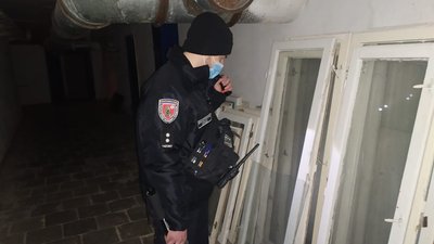 Невідомий сповістив про мінування чотирьох шкіл у різних районах Миколаєва Невідомий сповістив про мінування чотирьох шкіл у різних районах Миколаєва