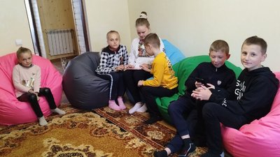 Щоби переселенці відчували себе, як удома: в громаді на Тернопільщині облаштували благодійну кухню Щоби переселенці відчували себе, як удома: в громаді на Тернопільщині облаштували благодійну кухню