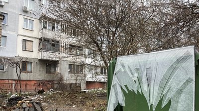 Херсон обстріли будинок Херсон обстріли будинок