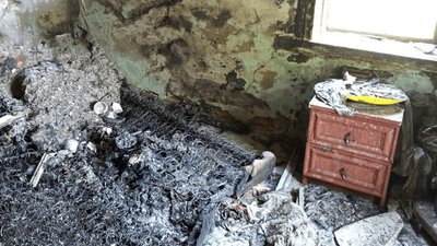 На Чернігівщині під час пожежі житлового будинку загинула 45-річна жінка