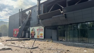 Які наслідки в атакованому РФ дронами з камерами Чернігові. СУСПІЛЬНЕ | ВІДЕОНОВИНИ
