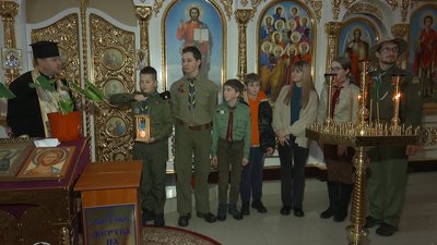 У Суми привезли Вифлеємський вогонь У Суми привезли Вифлеємський вогонь