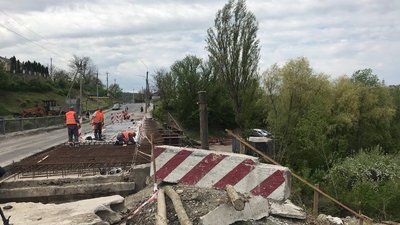 Вперше за 80 років почався капітальний ремонт мосту на Вінниччині